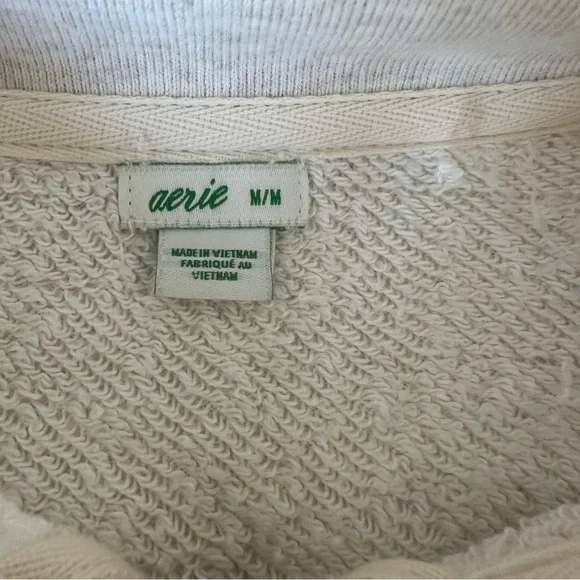SOLD Cream aerie half zip sweatshirt - Picture 3 of 4